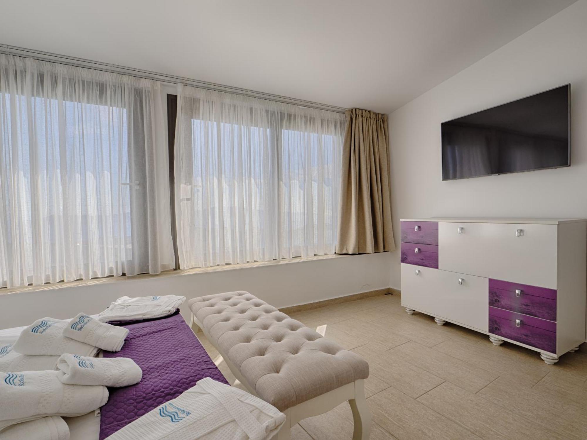 Sky Sea Resort Skiathos Экстерьер фото